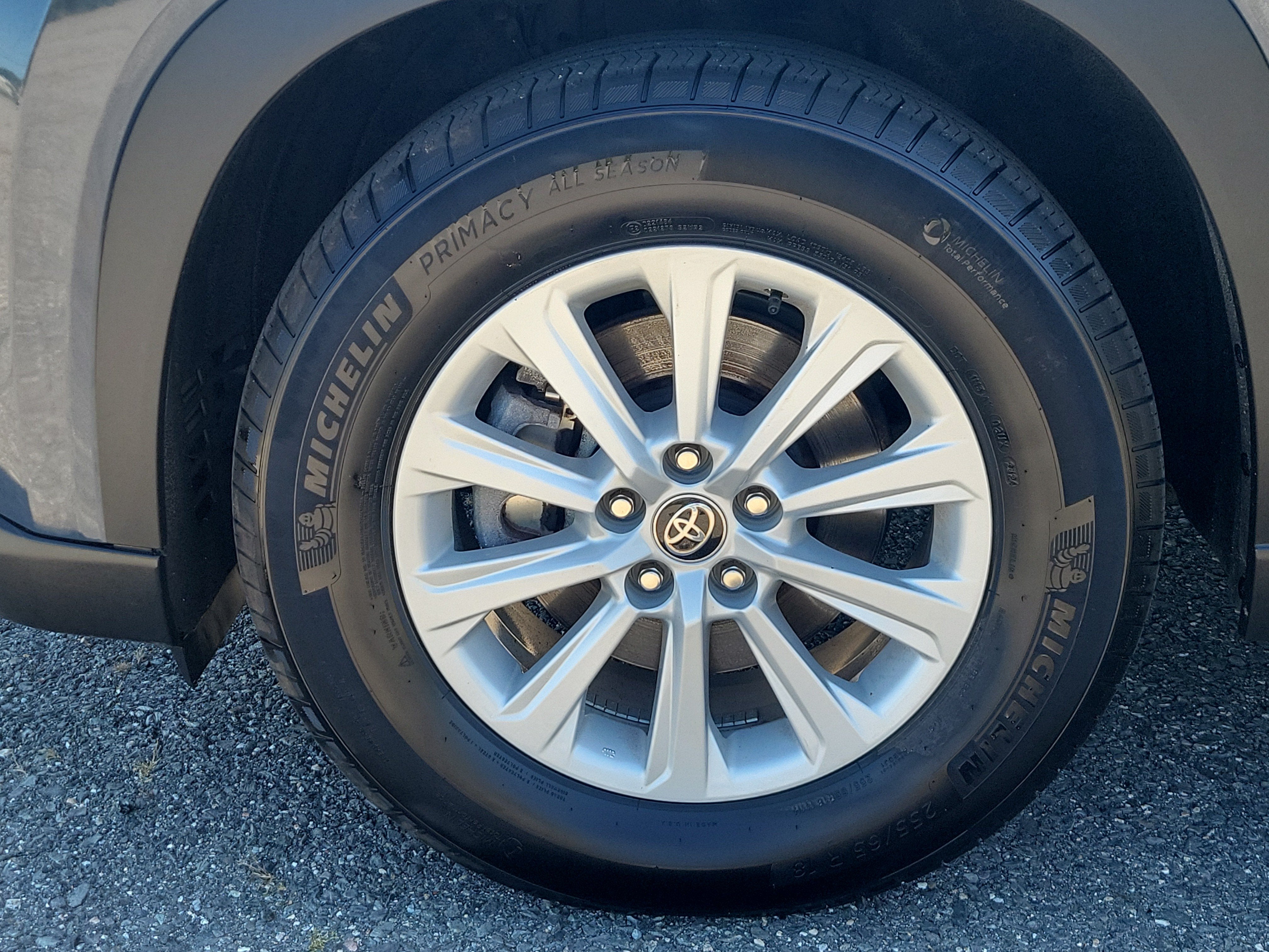 2025 Toyota Grand Highlander Hybrid XLE