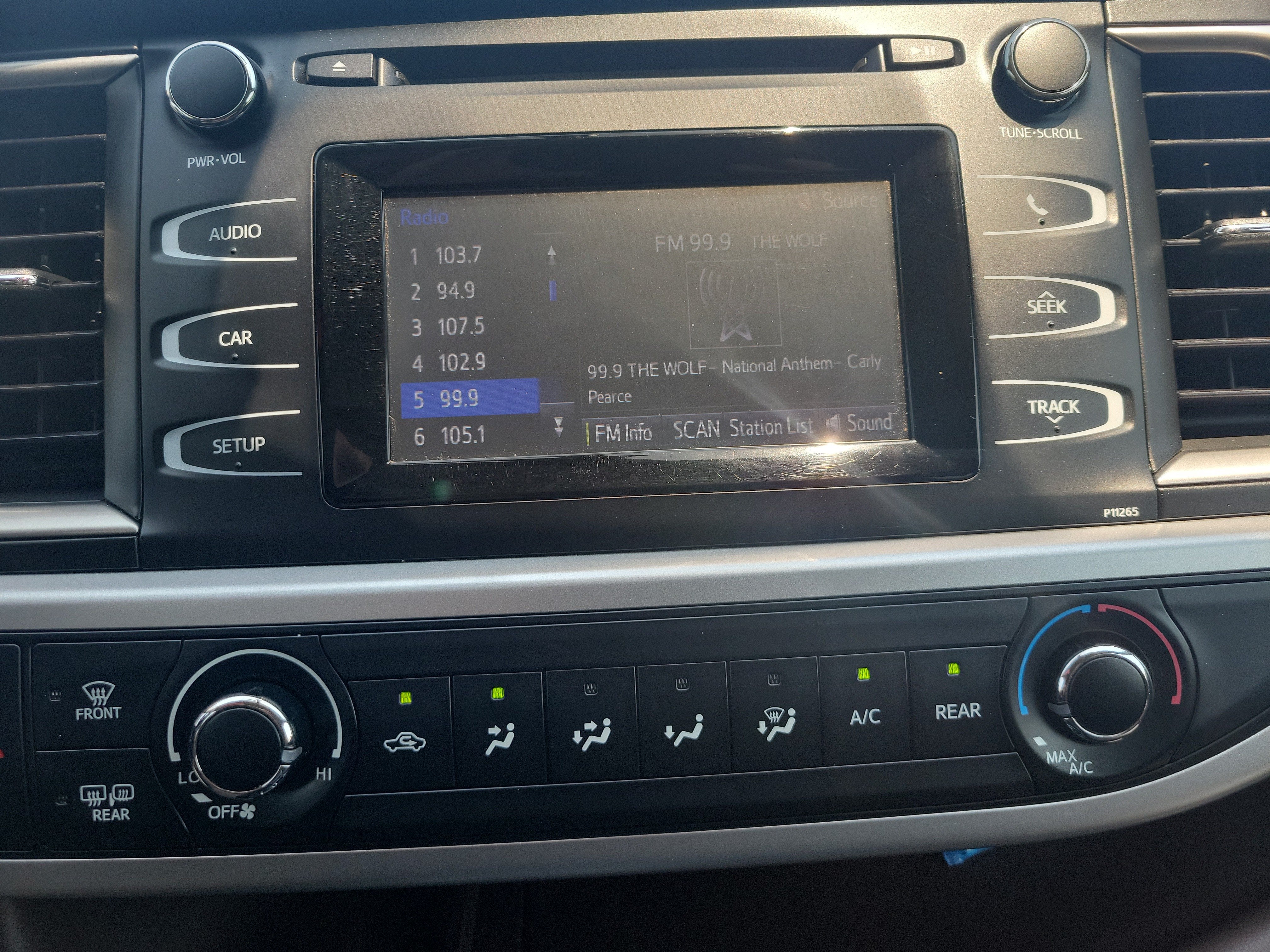 2016 Toyota Highlander LE V6