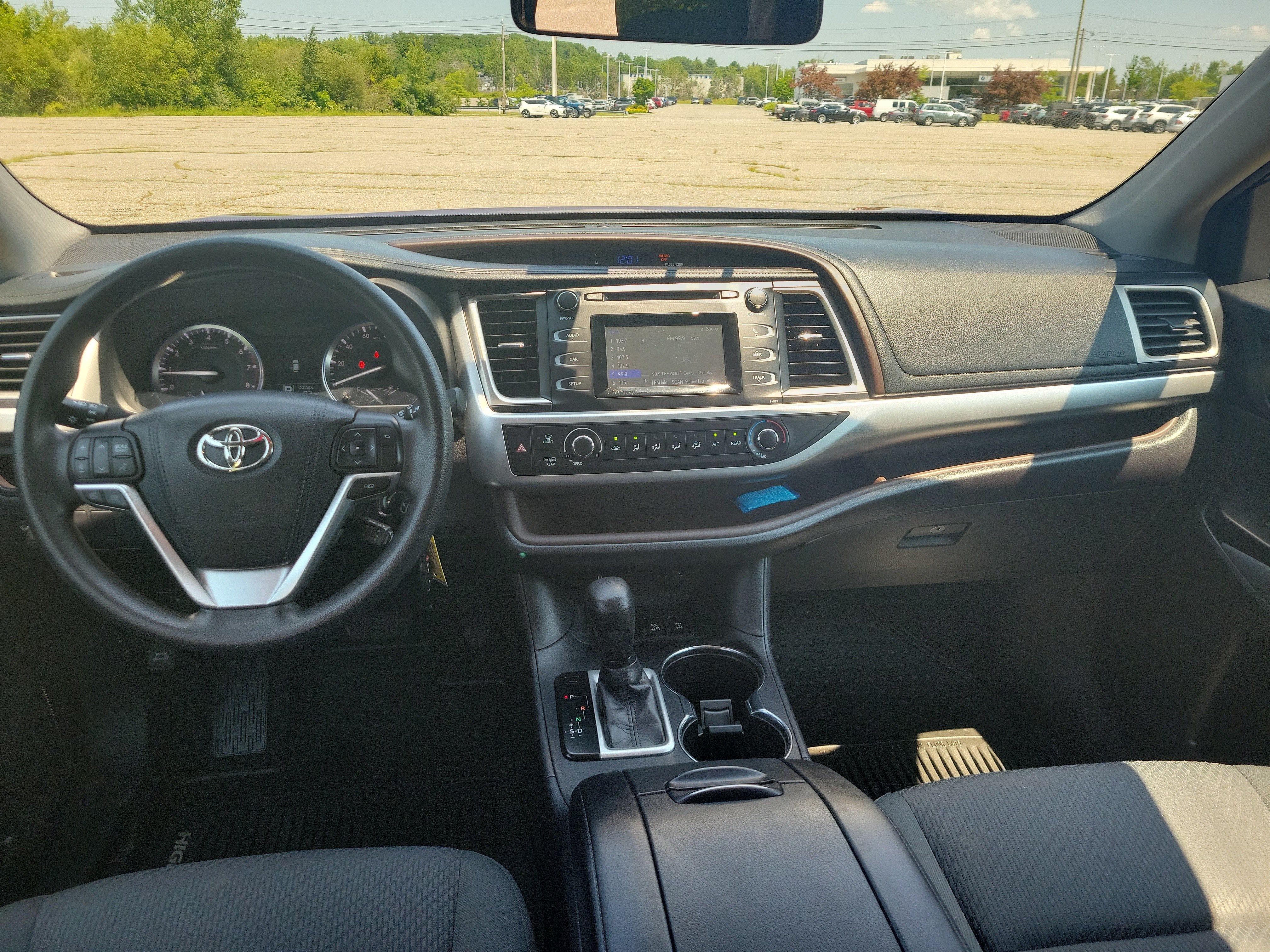 2016 Toyota Highlander LE V6