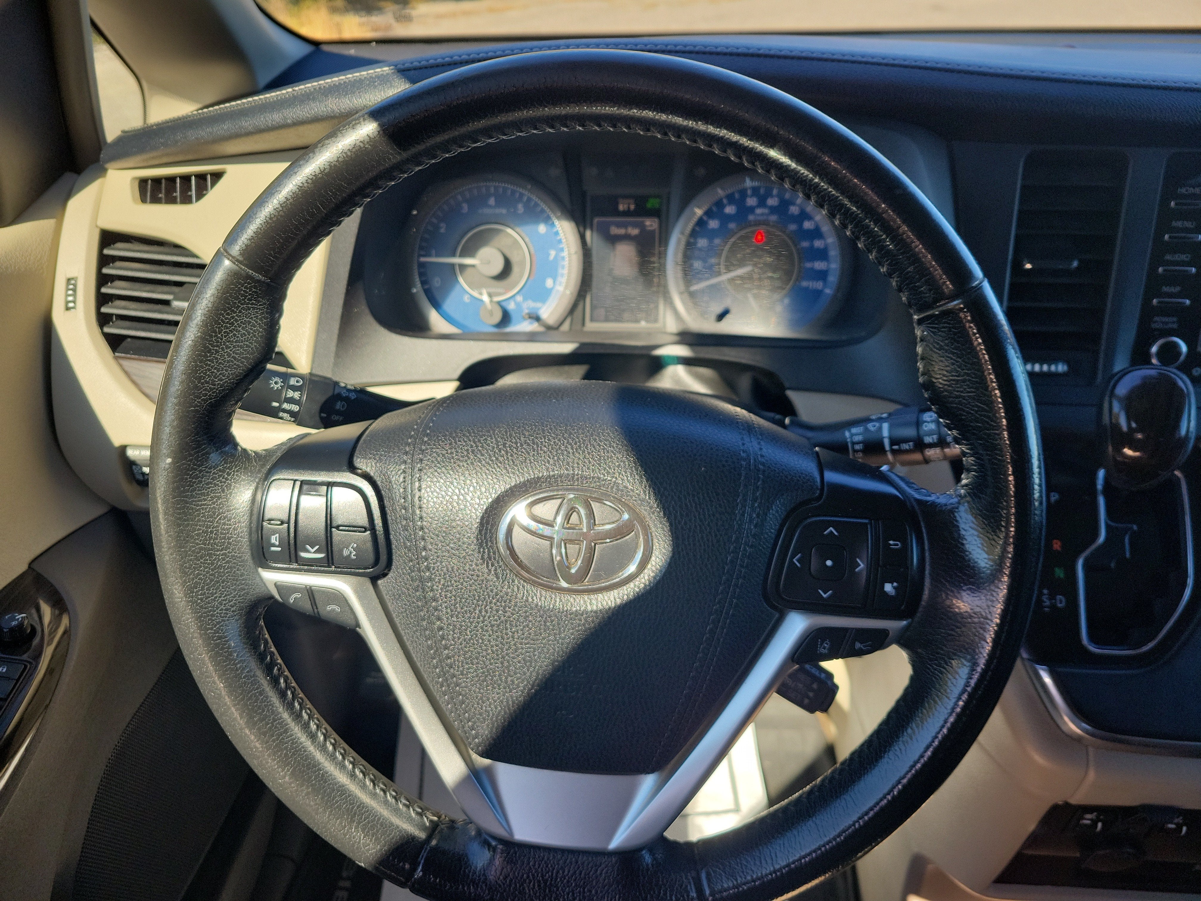 2019 Toyota Sienna XLE Premium 7 Passenger