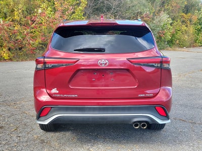 2021 Toyota Highlander XSE