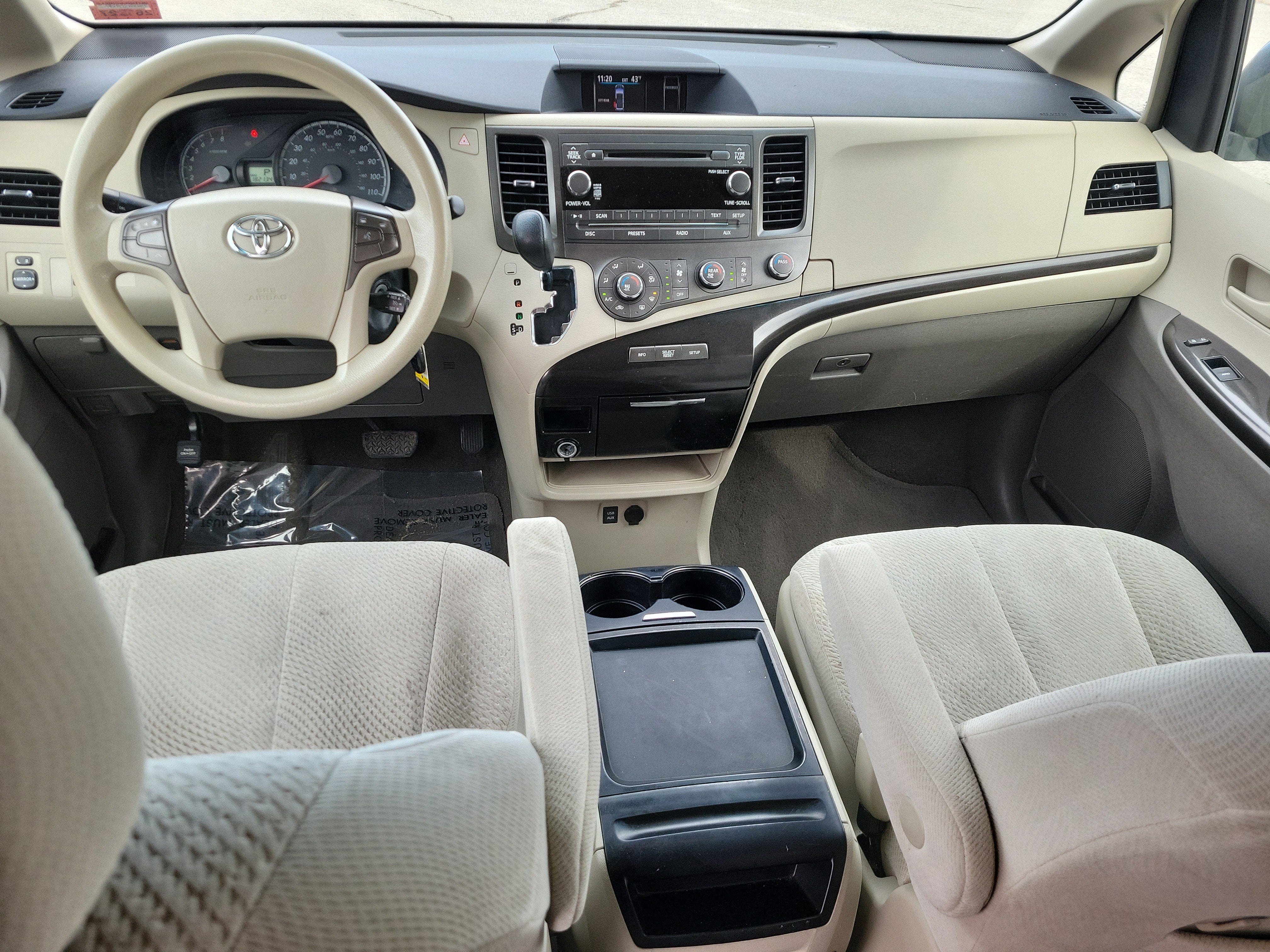 2011 Toyota Sienna LE V6