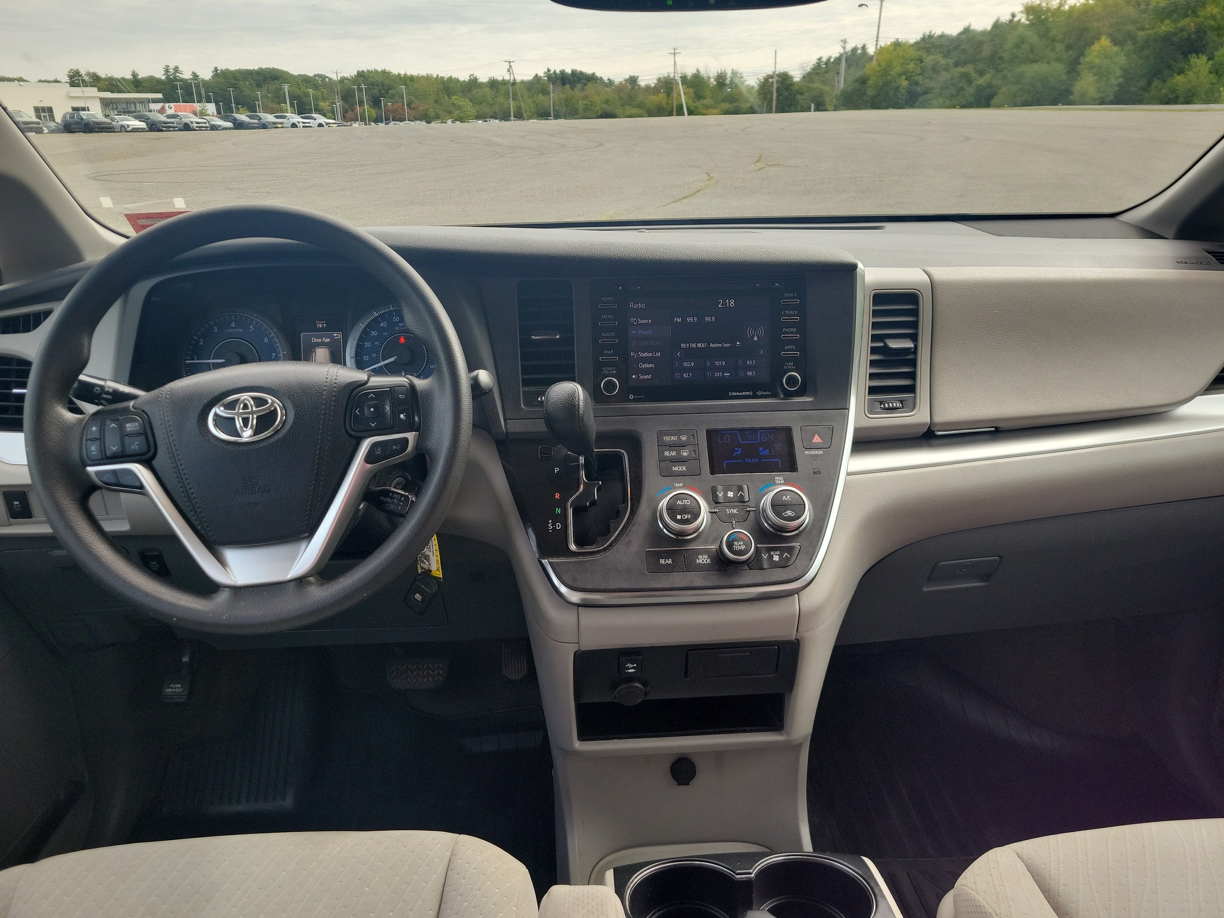 2019 Toyota Sienna LE Auto Access Seat