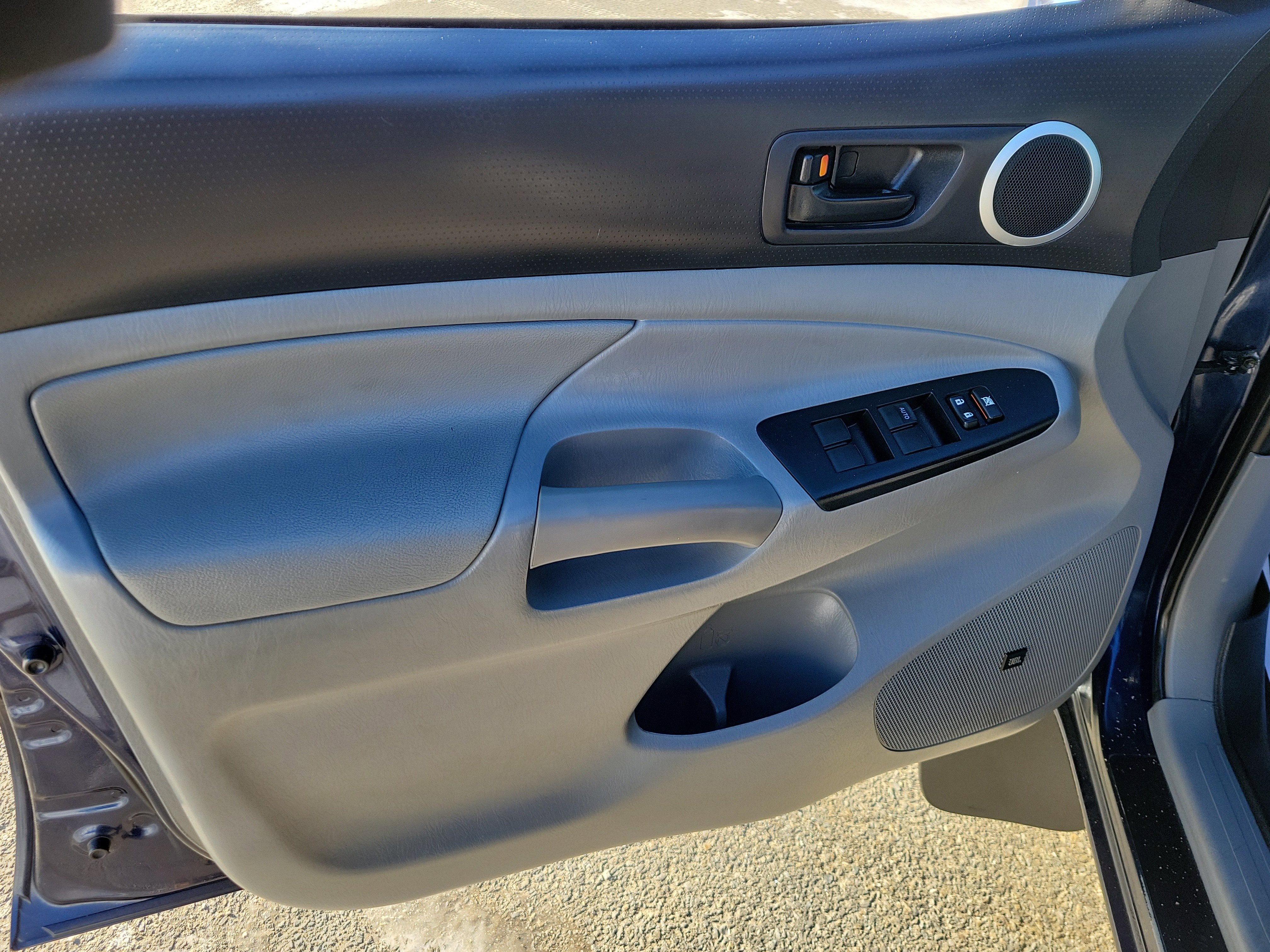 2012 Toyota Tacoma Base V6