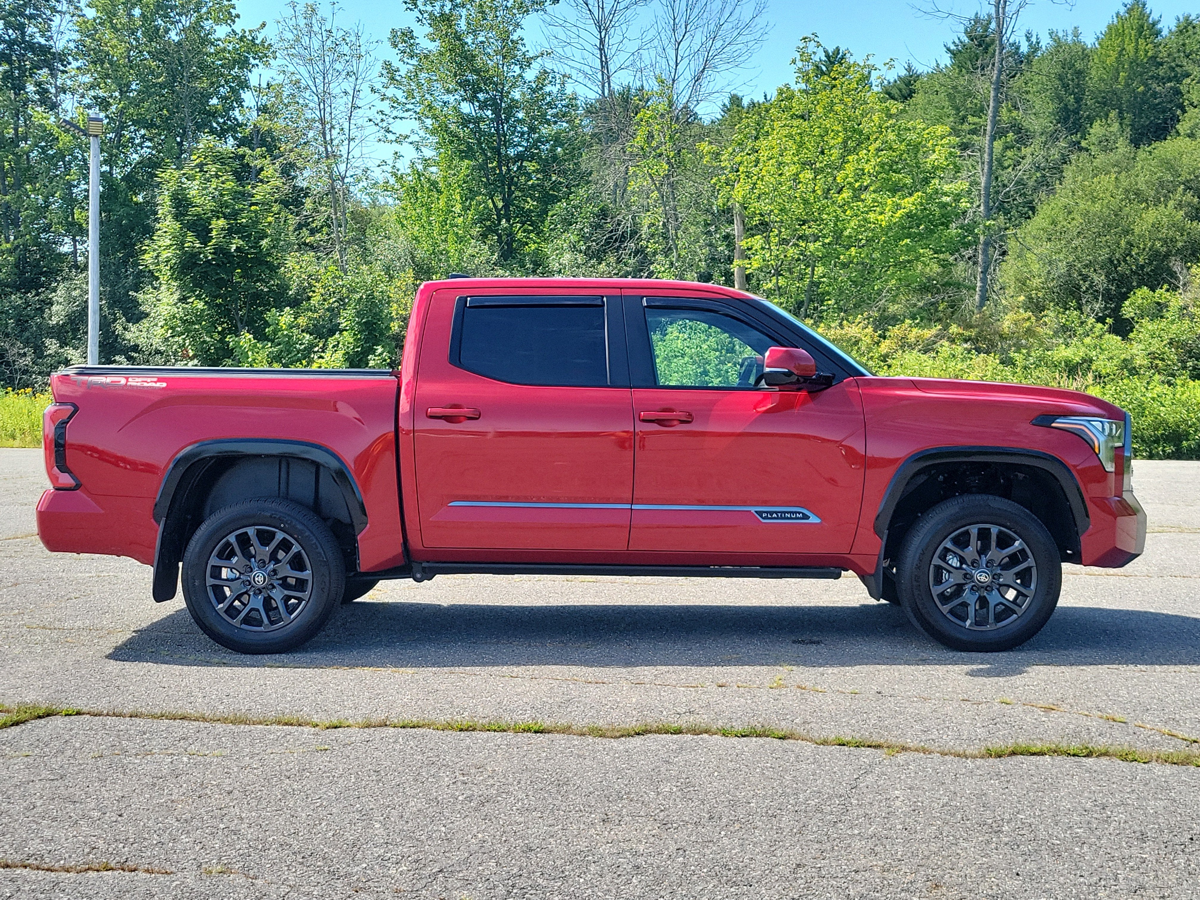 2026 Toyota Tundra Platinum CrewMax 5.5' Bed