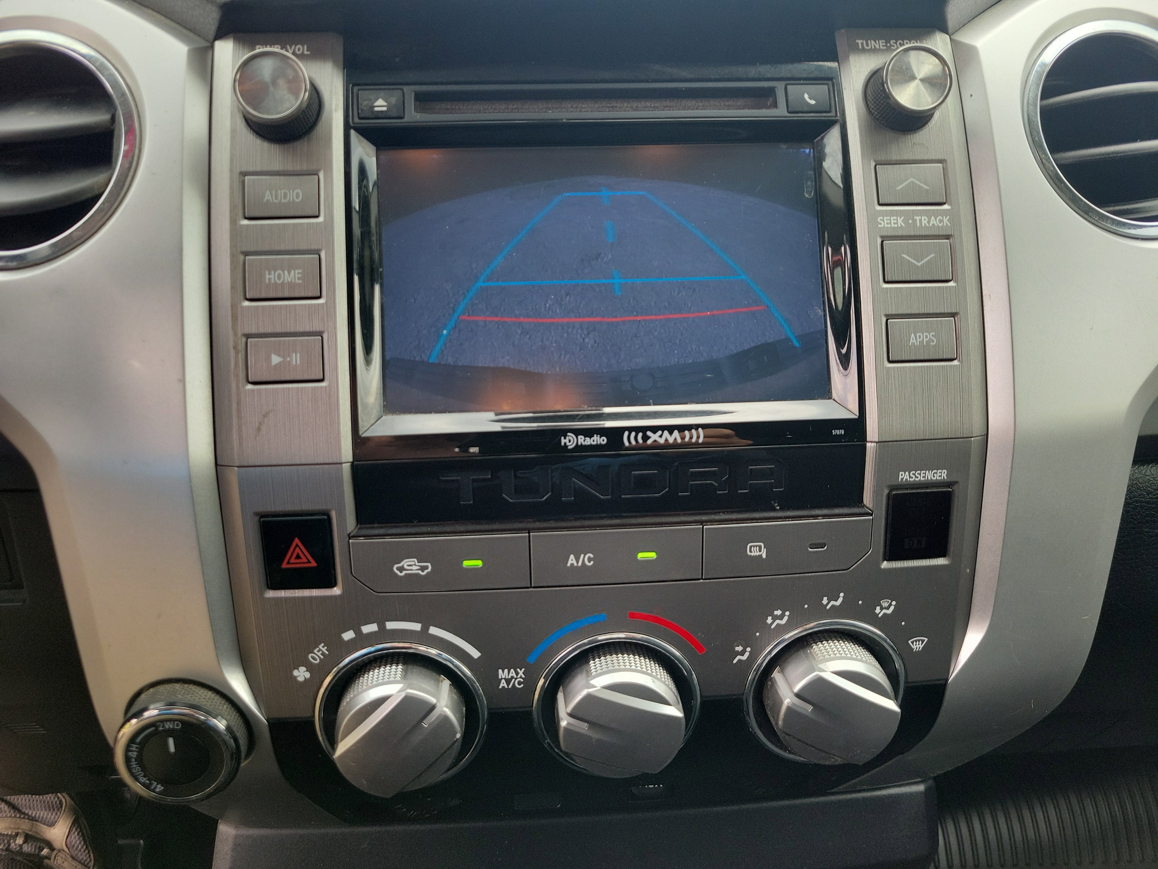2015 Toyota Tundra SR5 5.7L V8