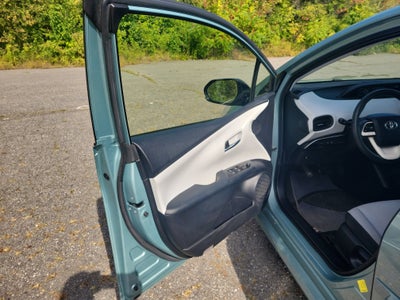 2017 Toyota Prius Two