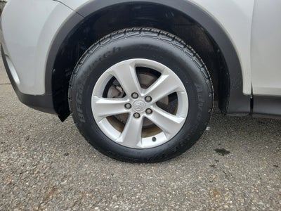 2013 Toyota RAV4 XLE