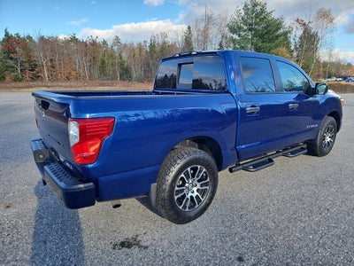 2021 Nissan TITAN Crew Cab SV
