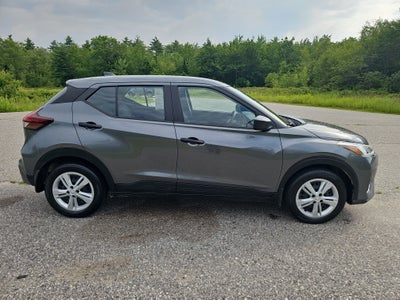 2024 Nissan Kicks S