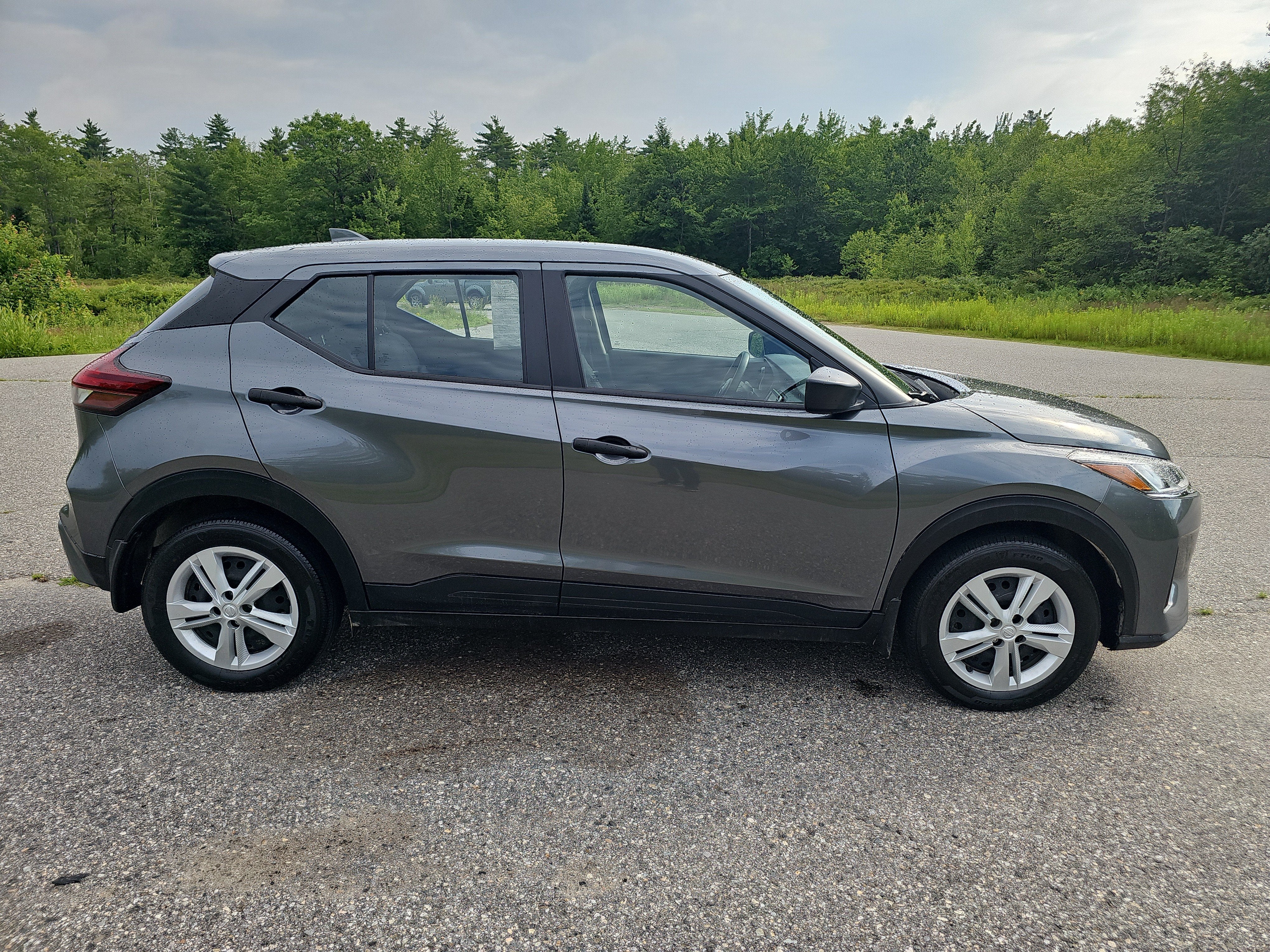 2024 Nissan Kicks S