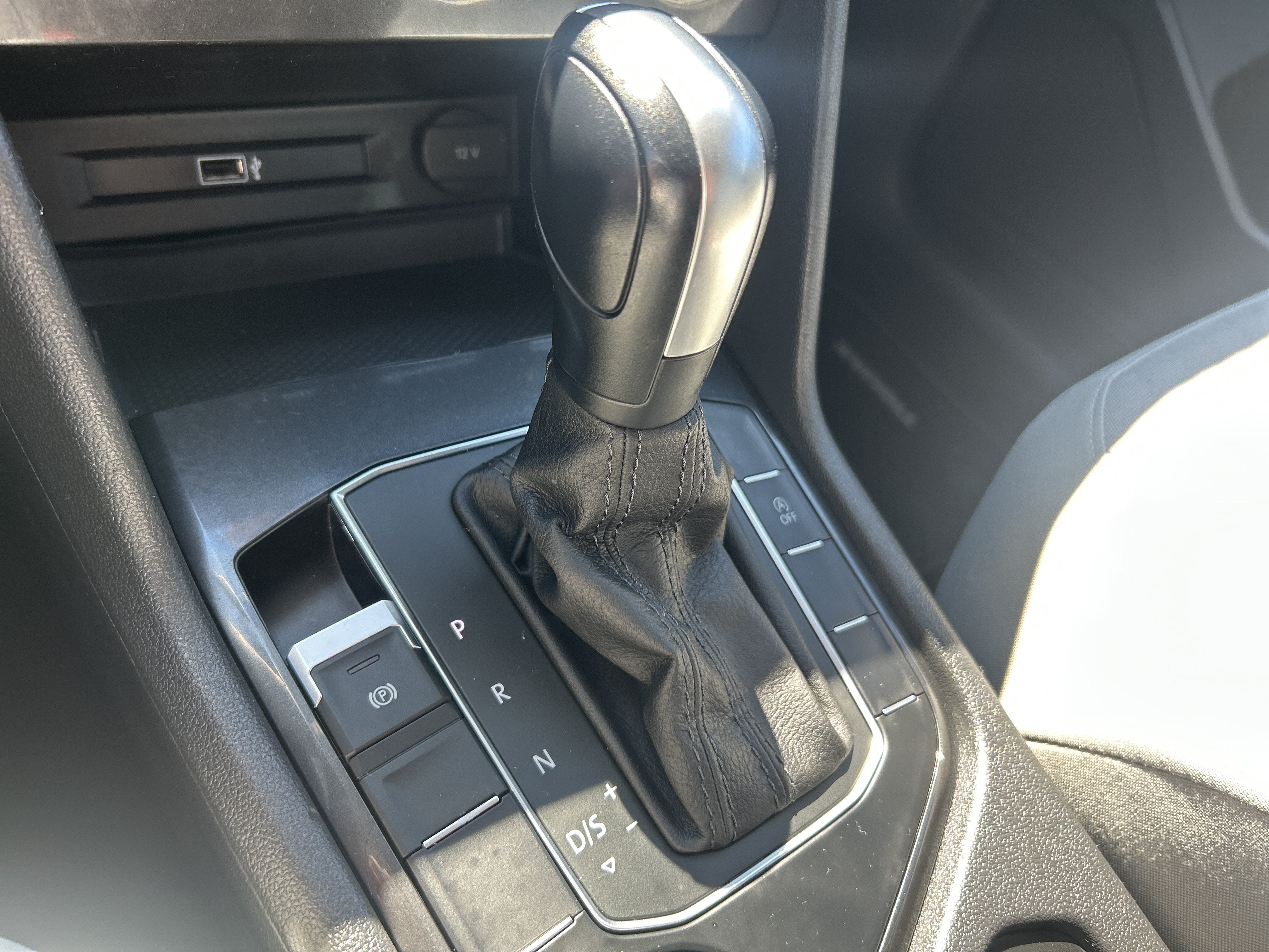 2019 Volkswagen Tiguan S