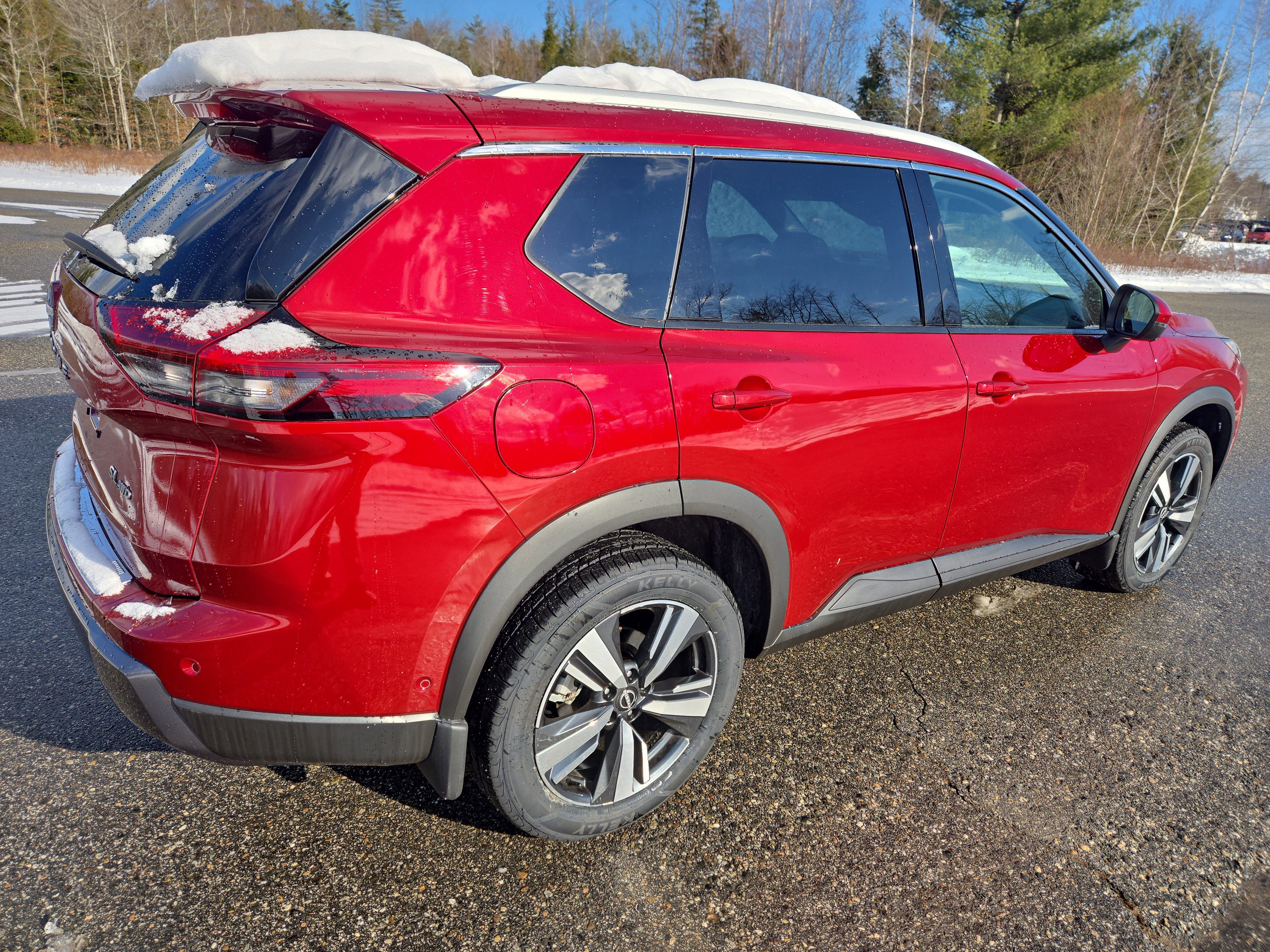 2024 Nissan Rogue SL