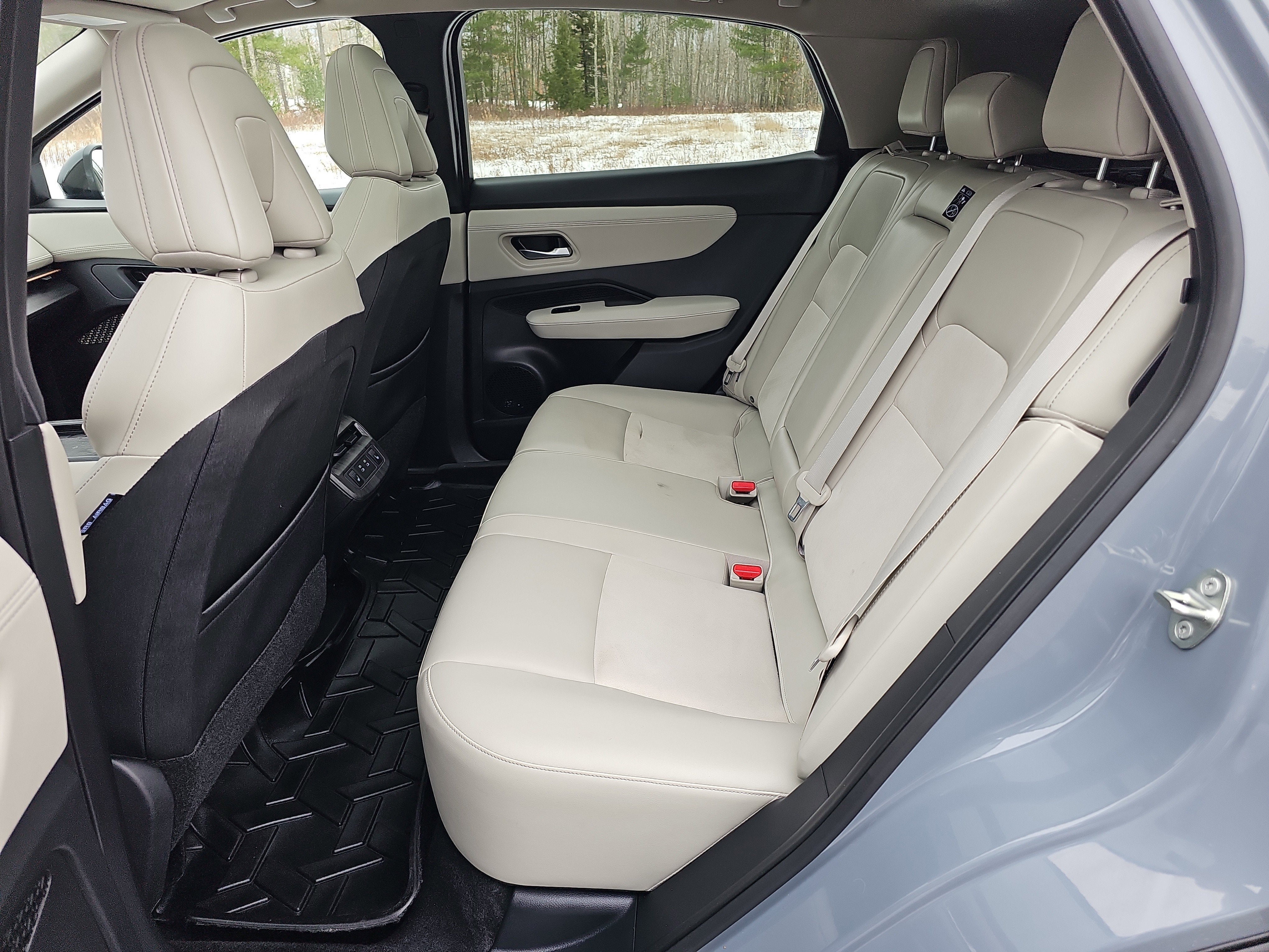 2025 Nissan ARIYA EVOLVE+