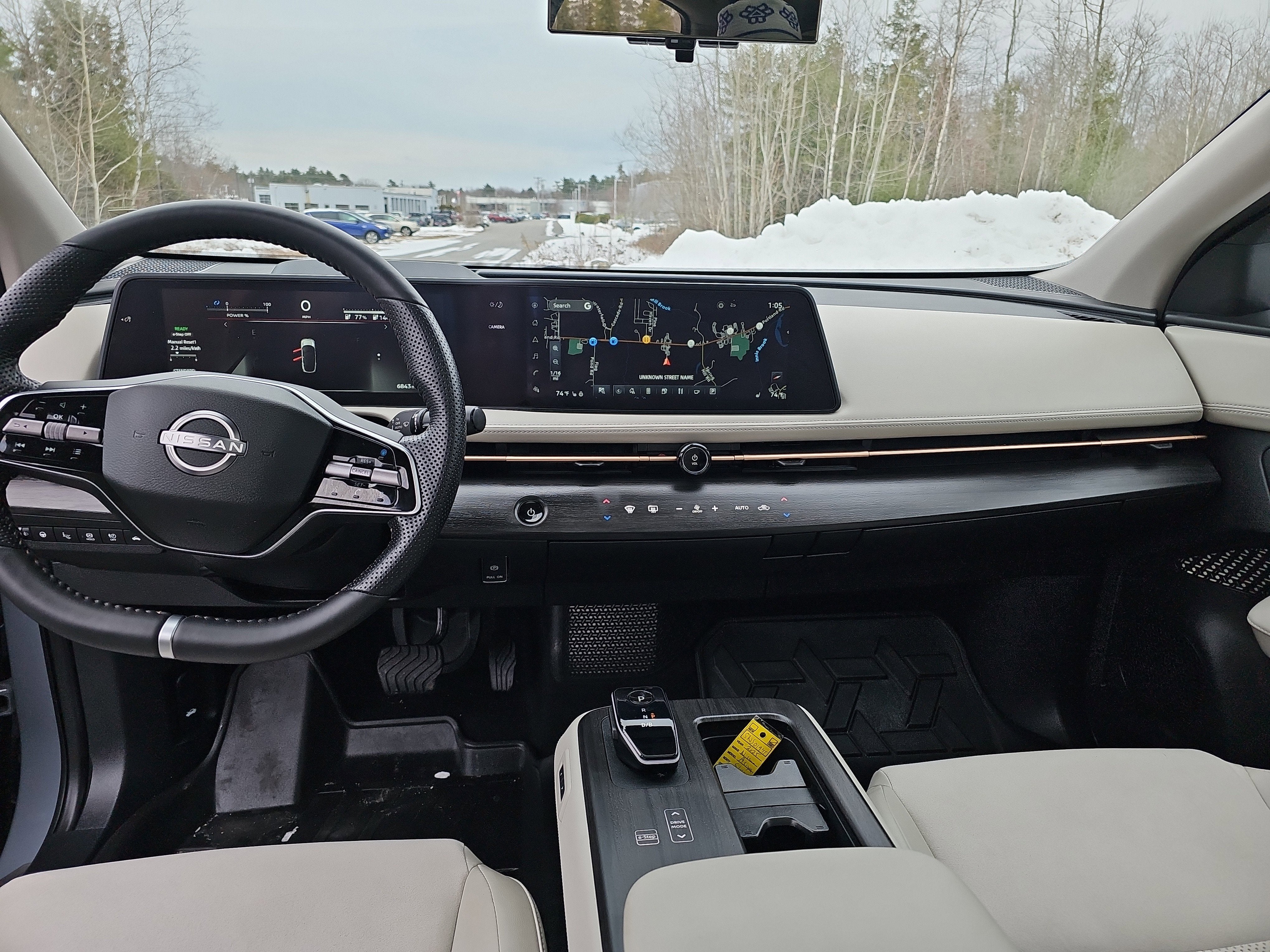 2025 Nissan ARIYA EVOLVE+