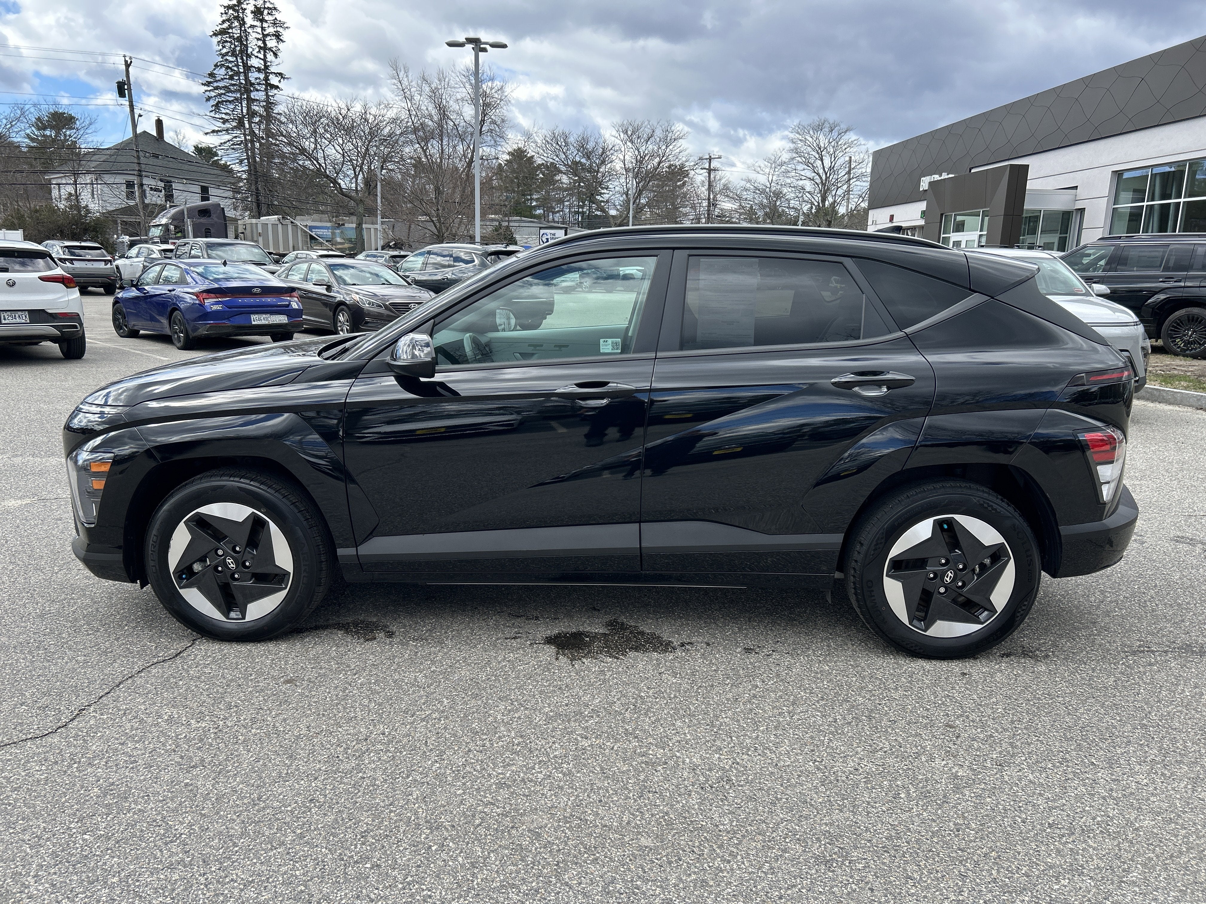 2024 Hyundai Kona Electric SEL
