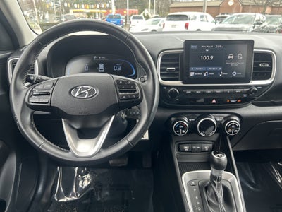 2023 Hyundai Venue SEL