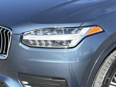 2020 Volvo XC90 Momentum