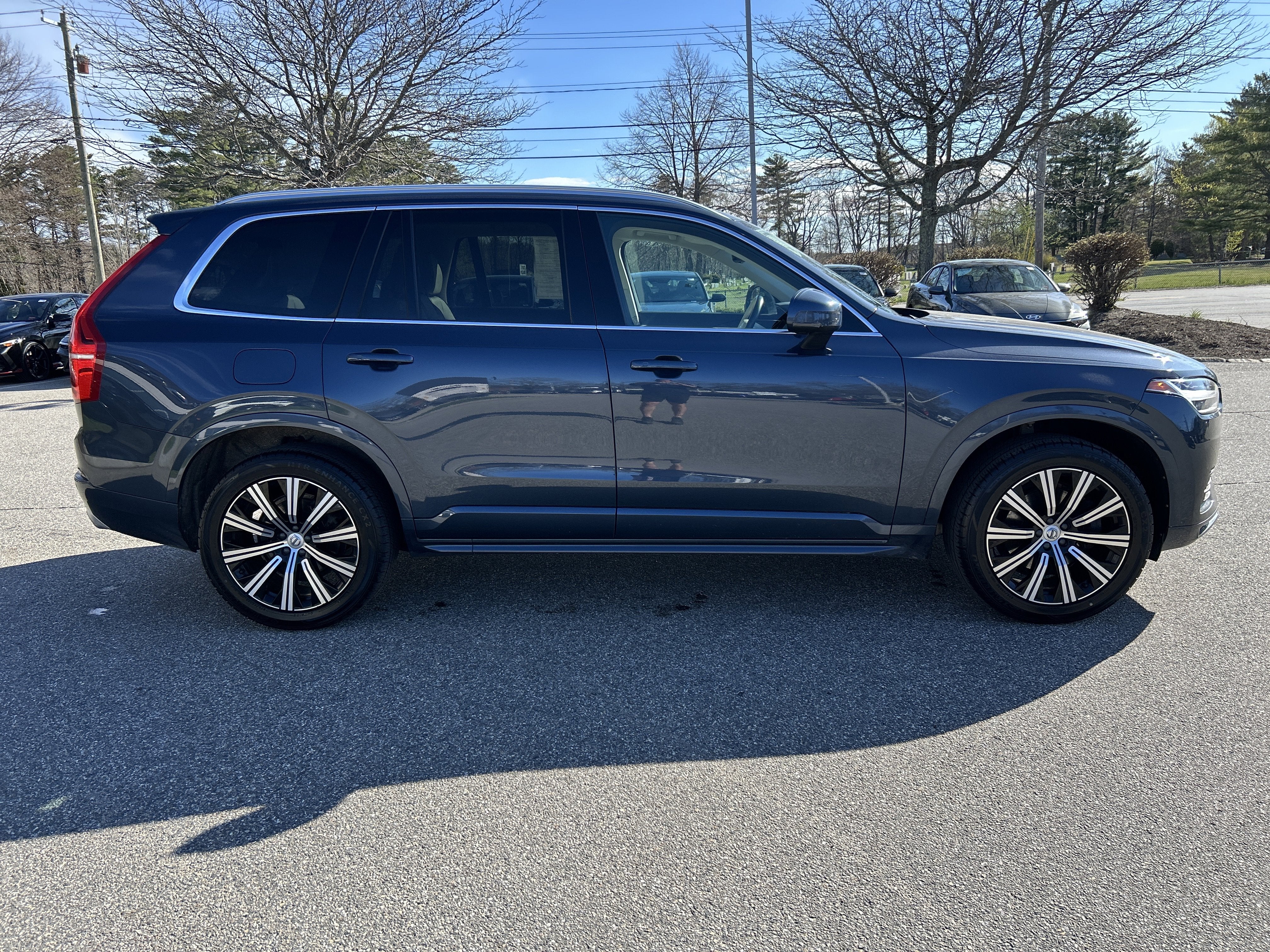 2020 Volvo XC90 Momentum